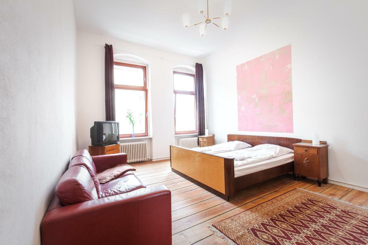 3 Bedroom Apartment Berlin Bagian luar foto